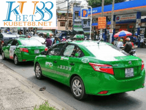 nằm mơ thấy xe taxi đánh con gì